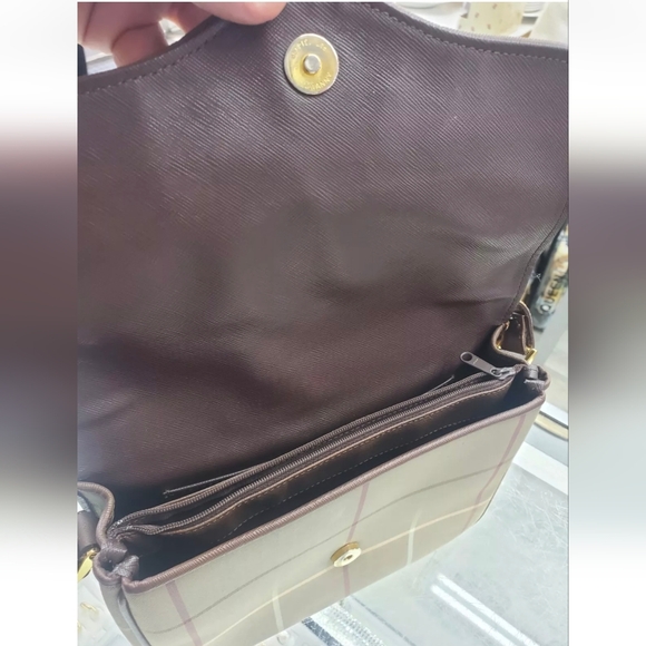 Burberry Vintage 1980s Crossbody - Picture 2 of 11